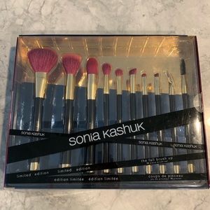 Sonia Kashuk limited edition Gold brush set